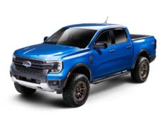 Go Rhino RB10 Running Boards